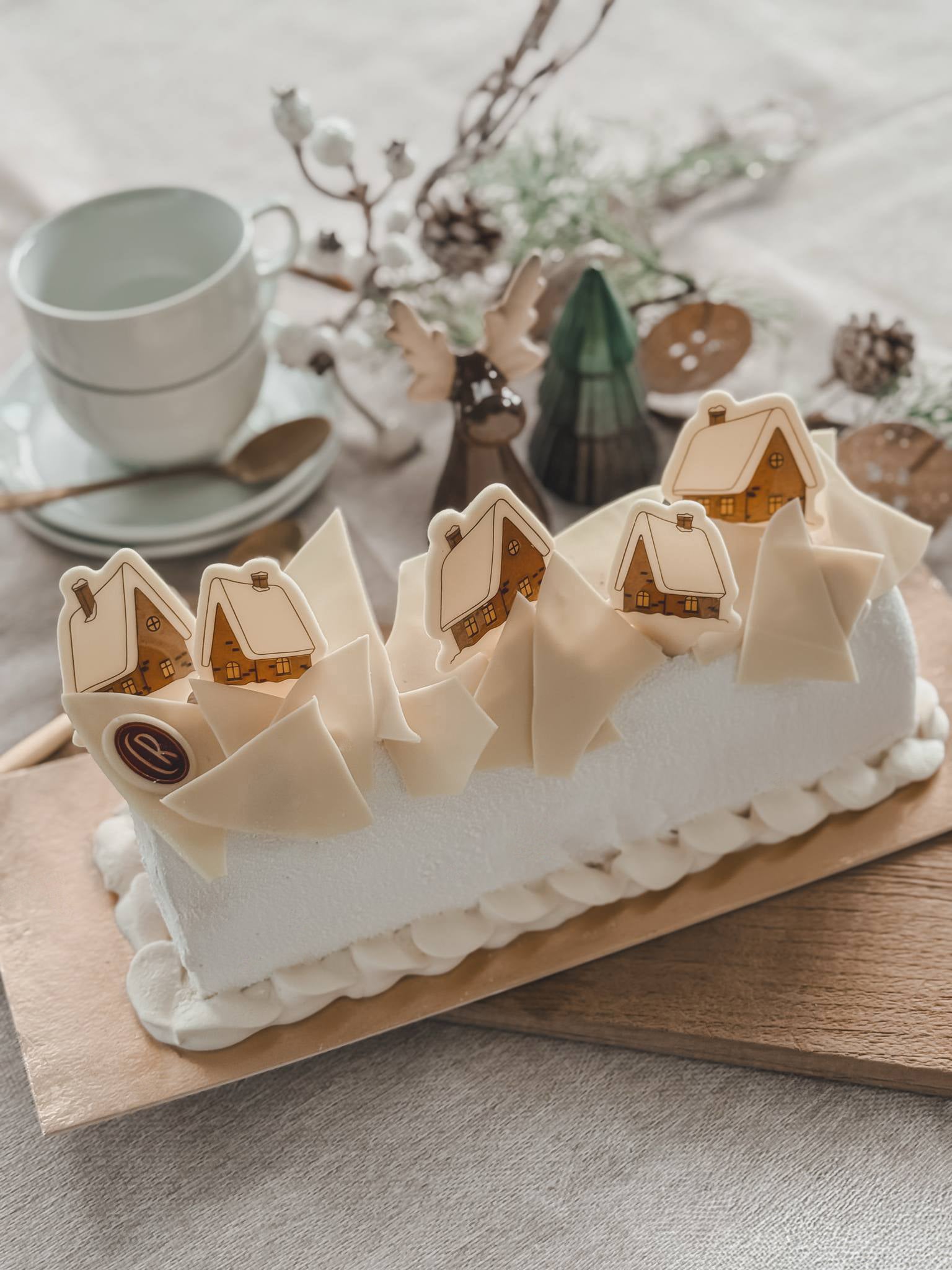 Bûche Chalet En Neige